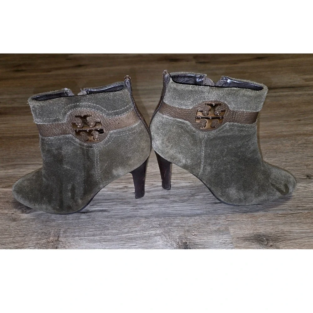 Tory Burch 7.5M Leather Suede Booties Heels Ankle Boots Olive green